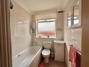 Bathroom - click for photo gallery